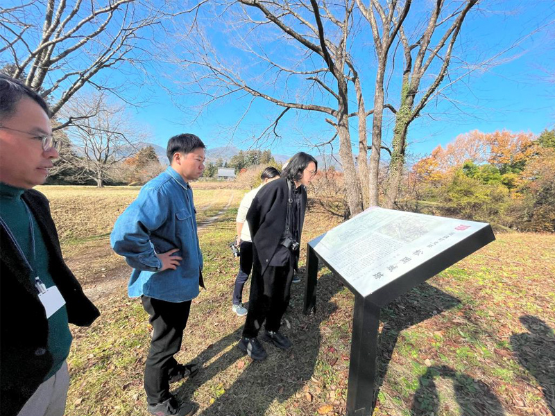 平安時代から戦国時代まで市田郷を治めた松岡氏の居城（松岡城址）を訪問